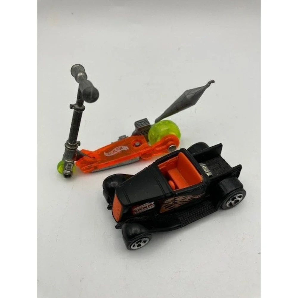 Vintage‎ Hot Wheels Diecast Vehicles Lot of 9 Toy